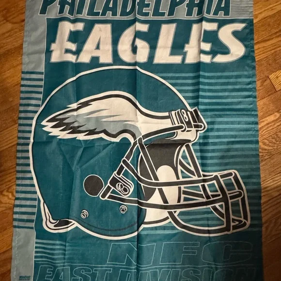 Philadelphia Eagles Flag 28” X 40” for outdoor flag pole - Picture 2 of 4